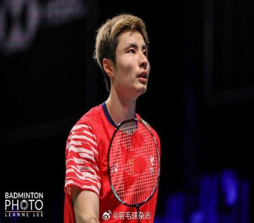 石宇奇12不敌乔纳坦，获得丹麦羽毛球公开赛男单亚军
