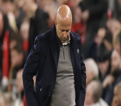 邮报：利物浦在双红会中多次违规使用备用球，已被英超提醒